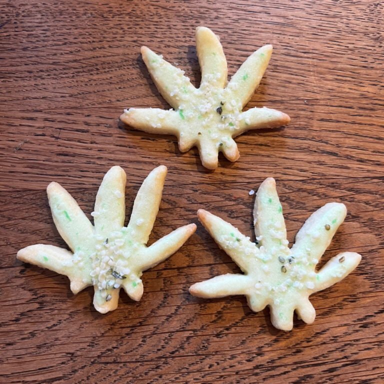 Hanfplätzchen selber backen und genießen