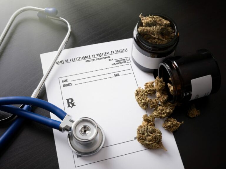 Medizinisches Cannabis ohne Rezept aus der Apotheke?