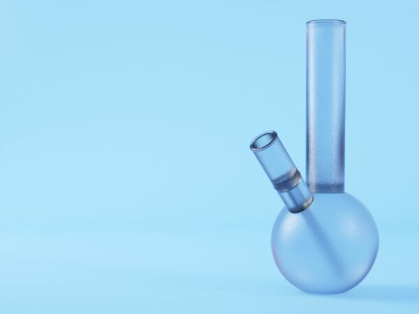 Eine Bong. Zu intensives Bong rauchen, kann zu einer Bong Lunge führen