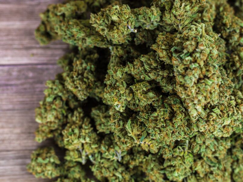 Cannabisblüten - eine geringe Menge muss definiert werden.