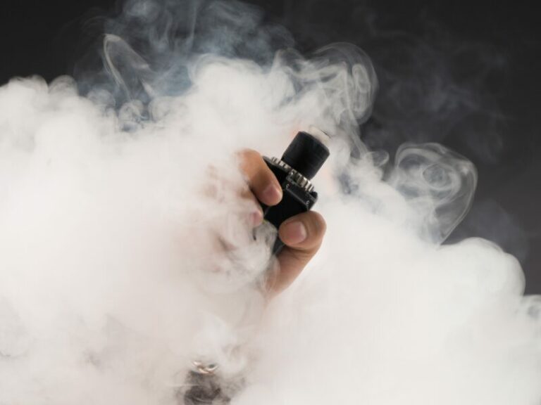 Strengere Vaping Regeln: EU plant Verbot in der Öffentlichkeit