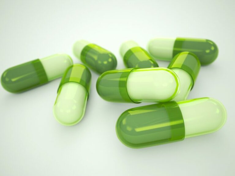 1. Cannabispille gegen Rückenschmerzen- bald in Apotheken erhältlich?