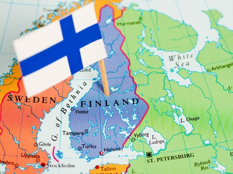 Cannabislegalisierung in Finnland: staatliche Verkaufsstellen werden diskutiert